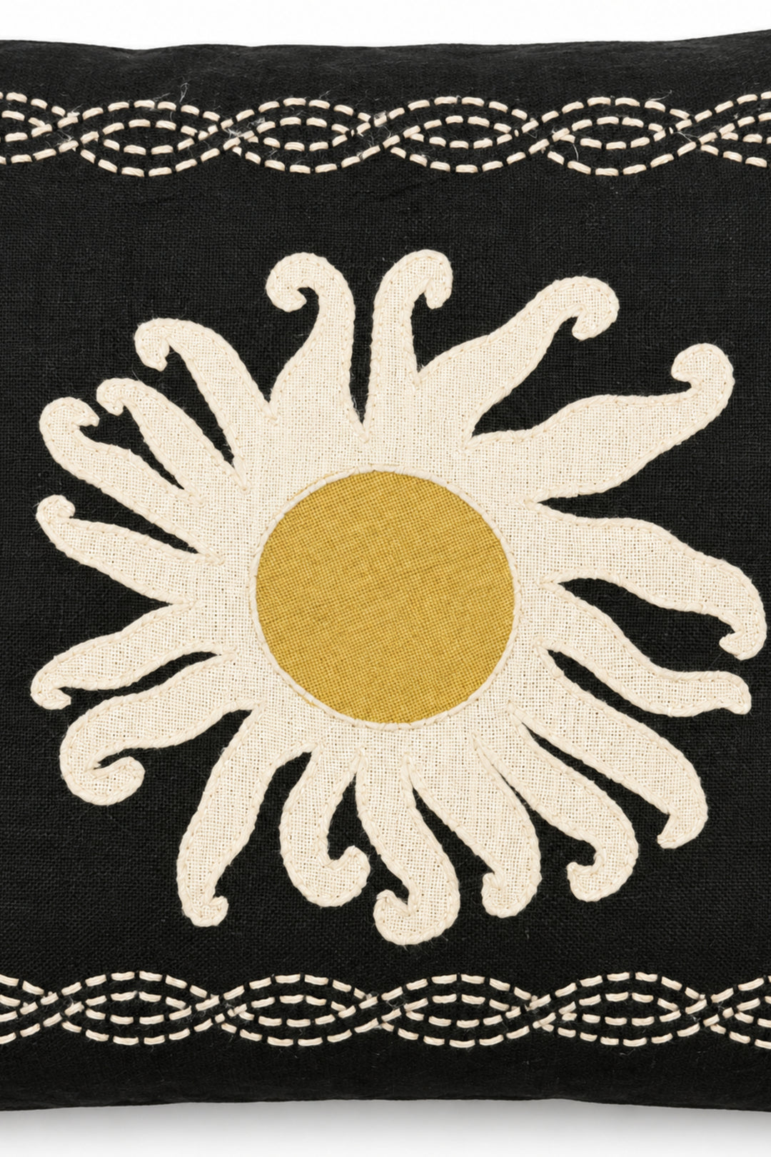 Solis cushion