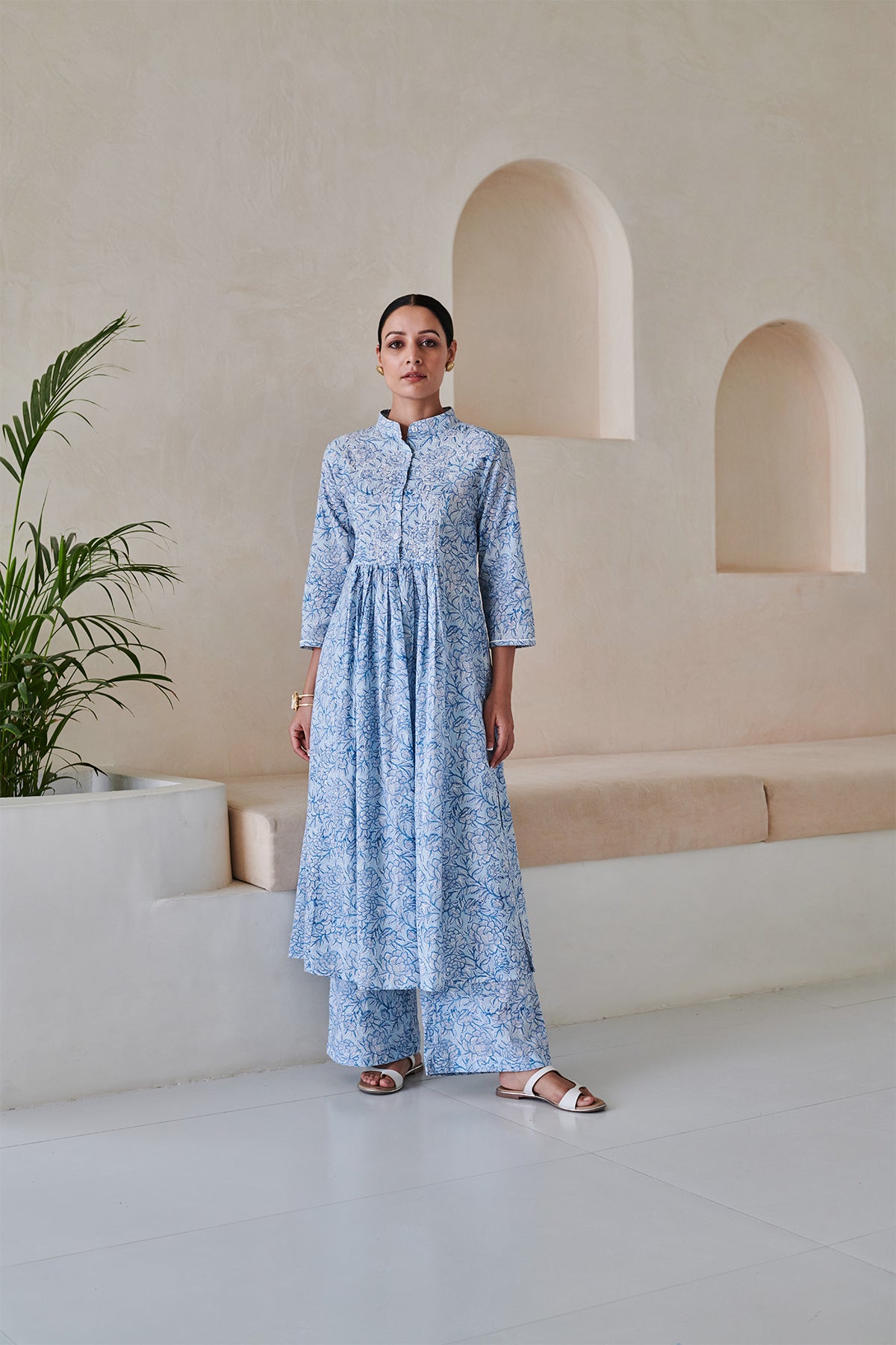 Mogra Collared Kurta