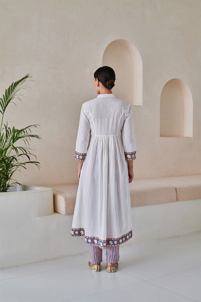 Saba Gathered Kurta