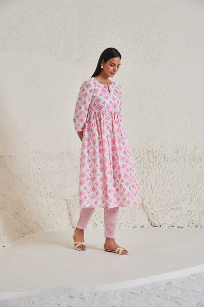 Reshami Gathered Kurta