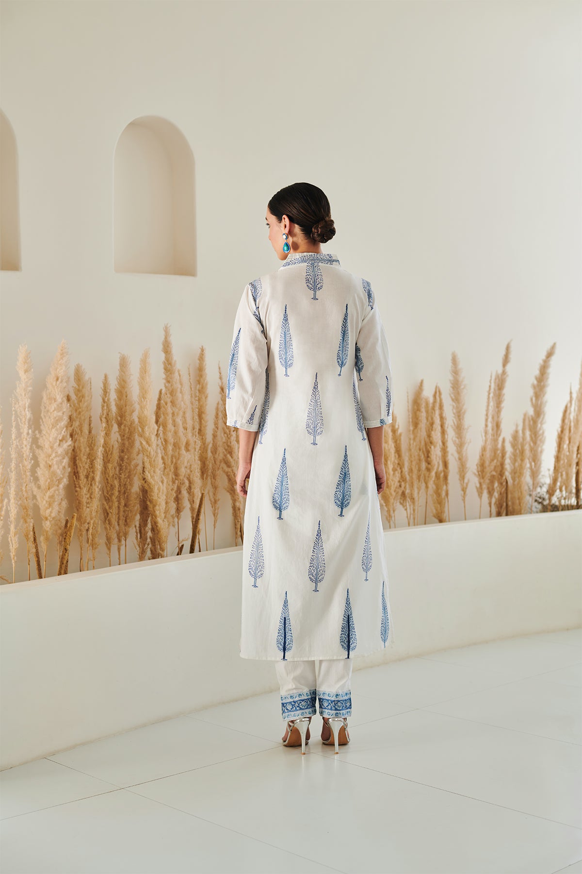 Pankhi Kurta