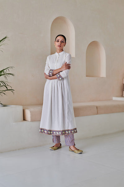 Saba Gathered Kurta