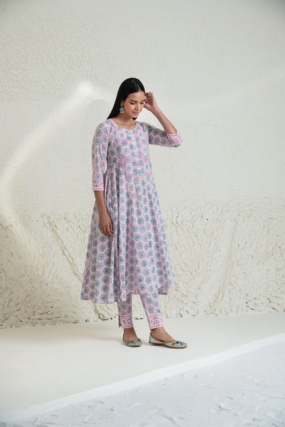 Gur Kurta