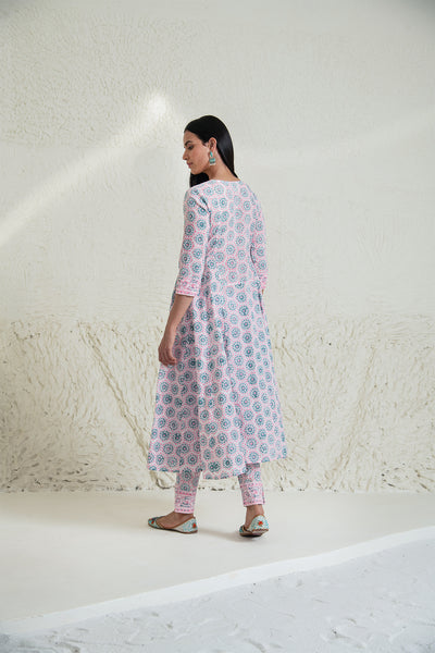 Gur Kurta