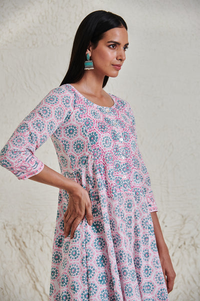 Gur Kurta