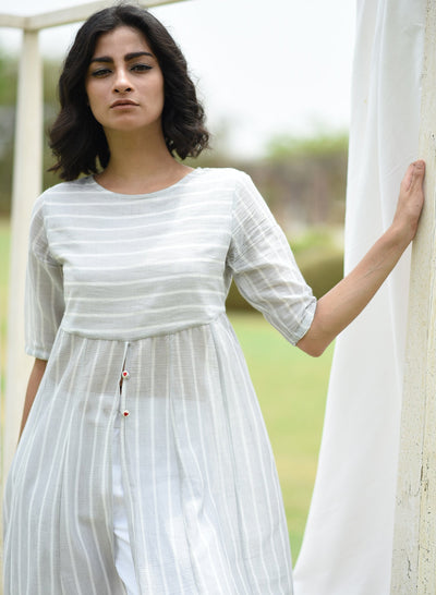 Get Earl Slit Kurta