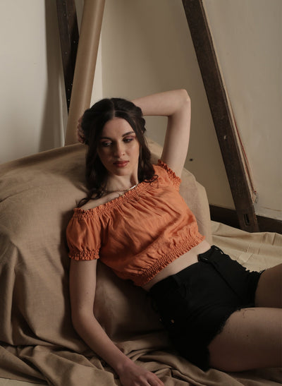 Get Kira Cropped Top 