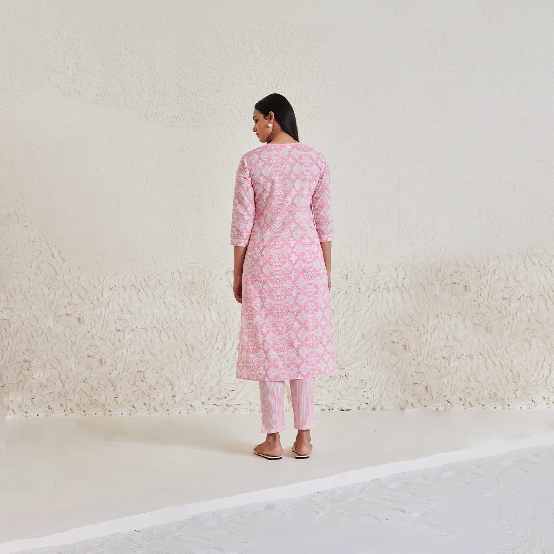 Gulabo Straight Kurta
