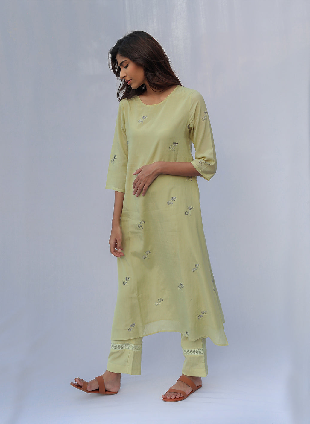 Get Lucy Kurta