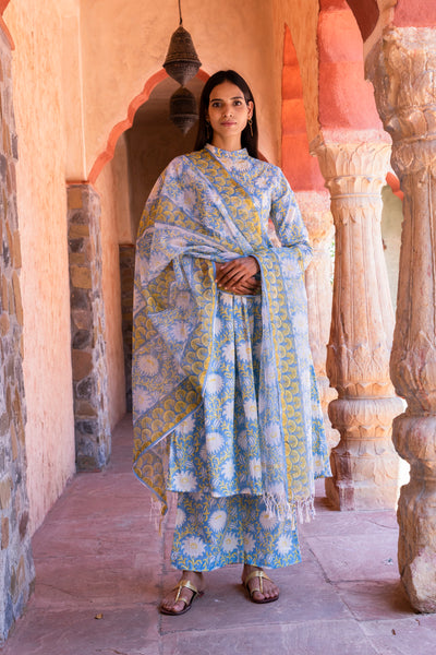 Amber Printed Nehru Collar Gathered Kurta