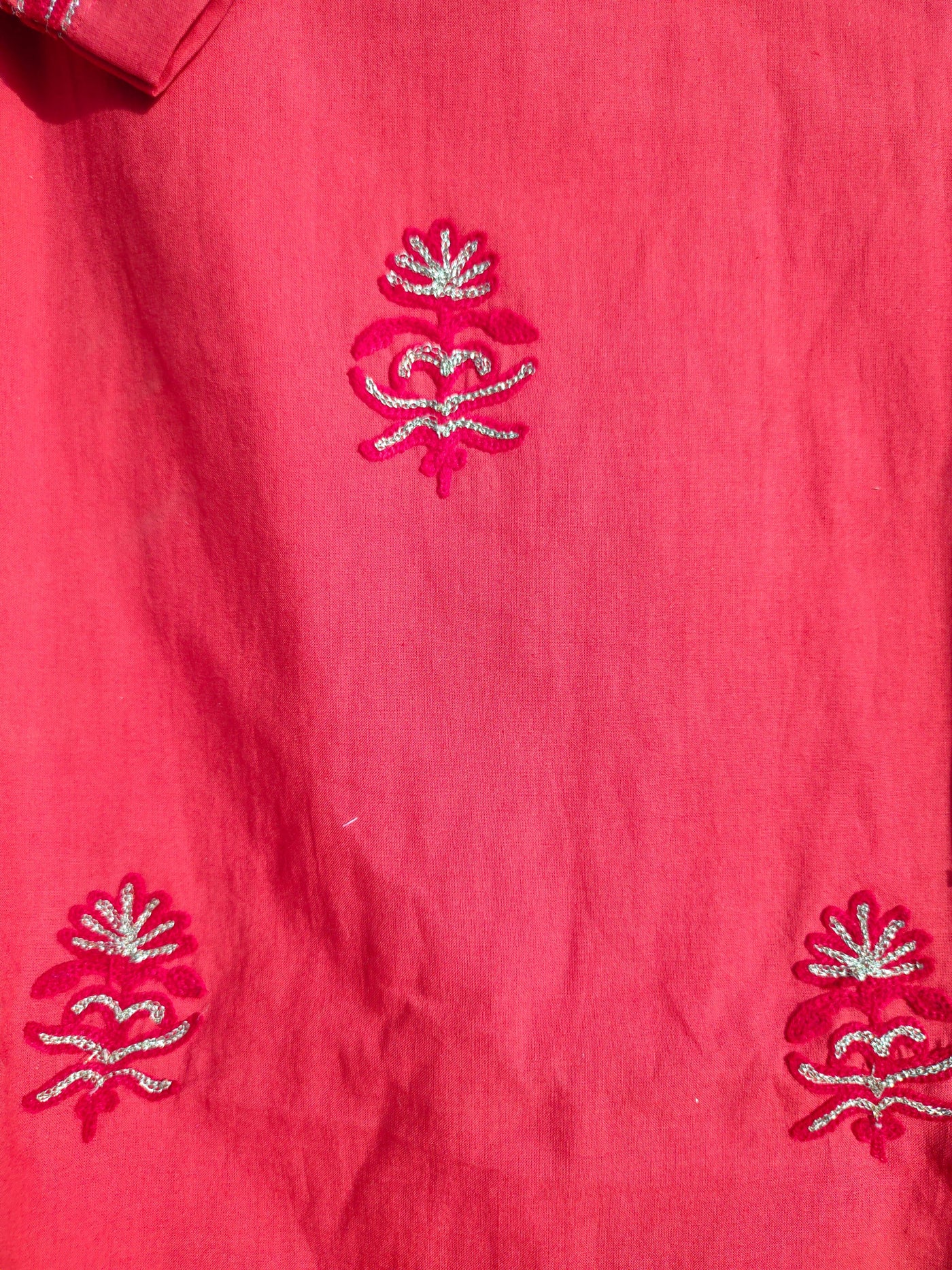 Surkh Straight Fit Kurta