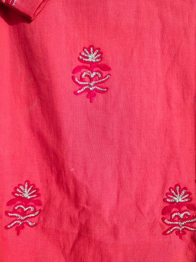 Surkh Straight Fit Kurta