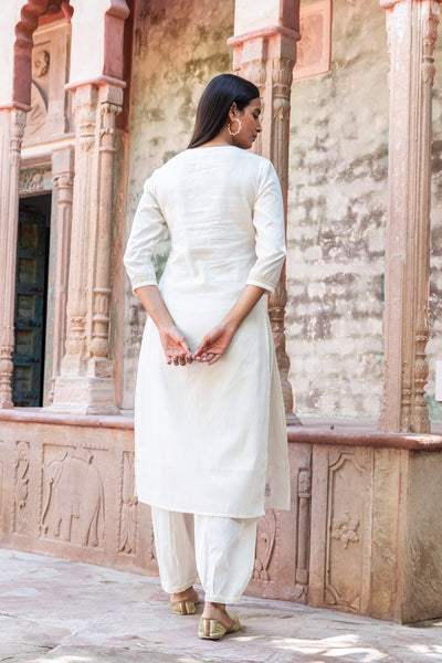Jhini Straight Fit Kurta