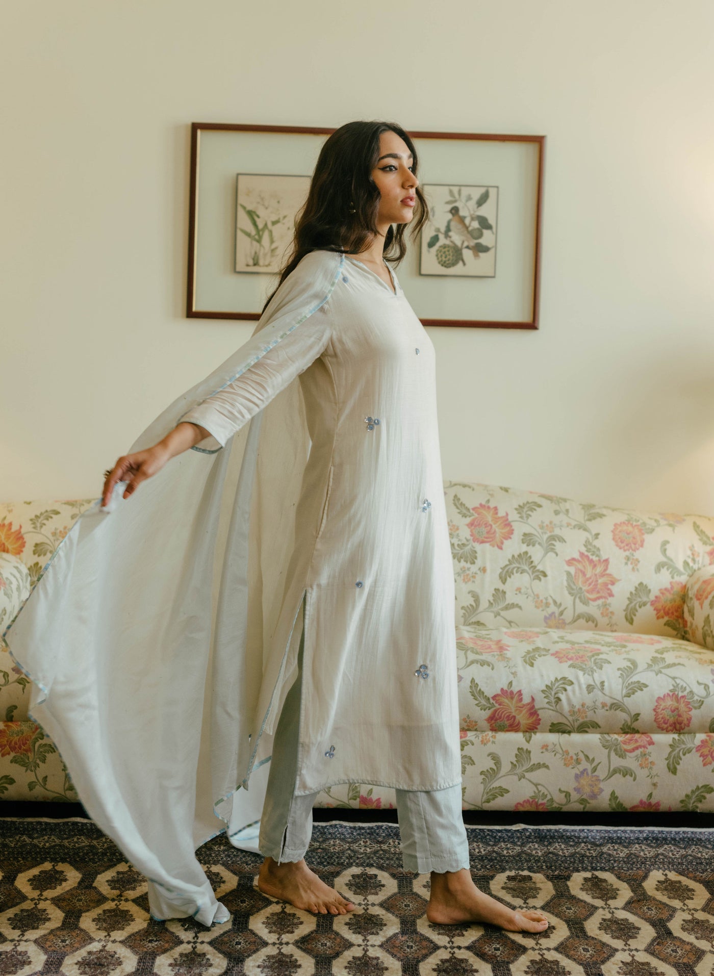 Online Dainty Sequins Ayat Kurta