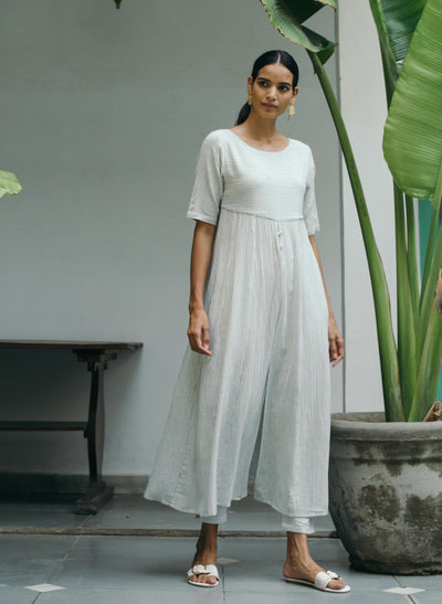 Women's Tapioca Striped Slit Kurta