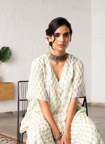 Get Madhu Malti Cotton Kurta