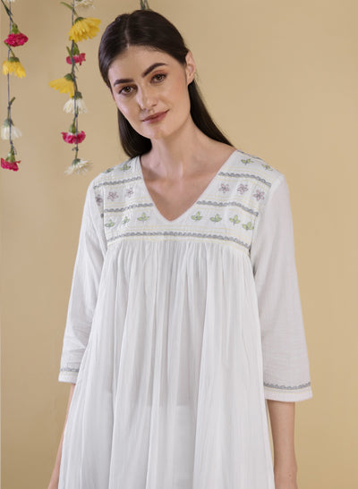 Shop White Cotton Embroidered Kurta
