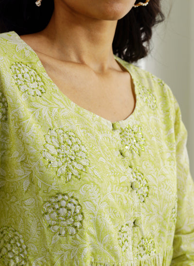 Buy Sabr Gathered Cotton Kurta