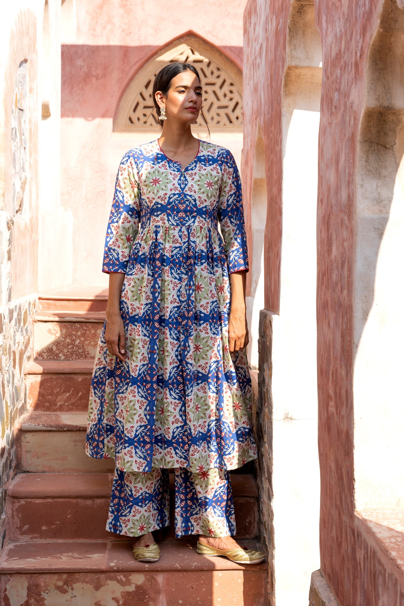Neelkamal Gathered Block-Printed Kurta