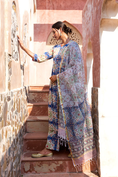 Neelkamal Gathered Block-Printed Kurta