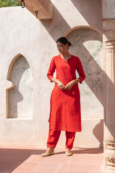 Surkh Cotton Elasticated Pants